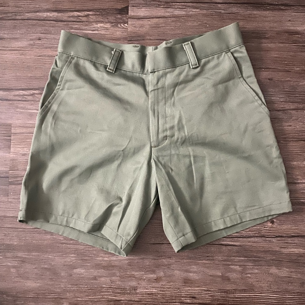 American Apparel - Short Shorts (Green) [Size 27]